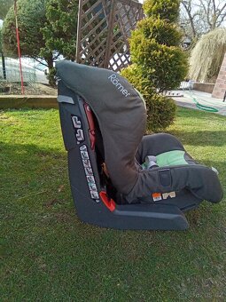 AUTOSEDAČKA RÖMER - 3