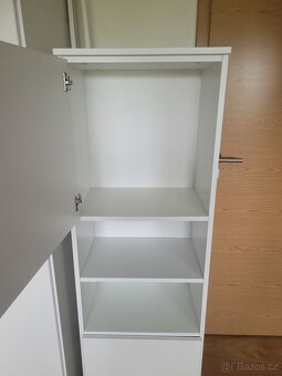 Dřevěná knihovna Kika - 3