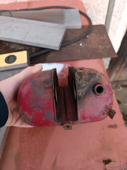 Nádrž 550/555 Pařez - 3