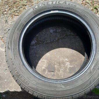 Pneu 195/55 R15 85V - 3