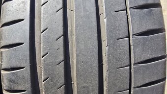 Letní pneu 225/40/19 Michelin - 3
