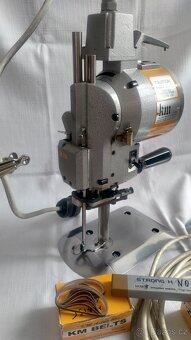 Řezačka látek KM - 3