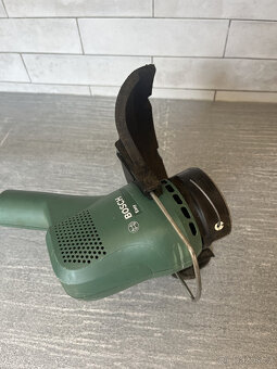 Strunová sekačka Bosch EasyGrassCut 23 elektrická - 3