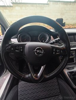 Opel astra K  ST 2019 - 3