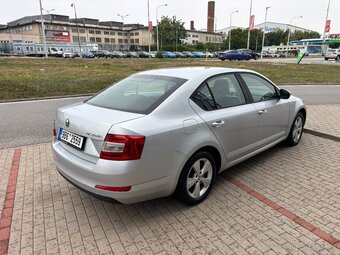 Škoda Octavia 1.6 TDi 77kW - 3