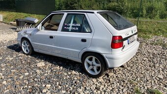 Felicia 1.4 Rally na dostavbu - 3