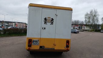 Prodám pojízdné občerstvení foodtruck ,pojízdný stánek, - 3