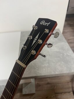 Elektroakusticka kytara Cort levoruka - 3