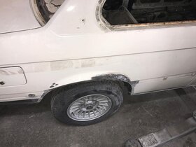 Karoserie BMW e21 ALPINA 320/4 A4 - 3