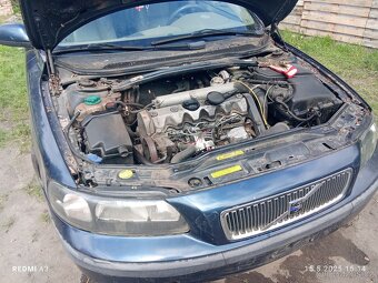 PRODÁM VOLVO V70 a V40 - 3
