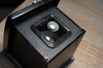 Hasselblad - šachtový hledáček - 3