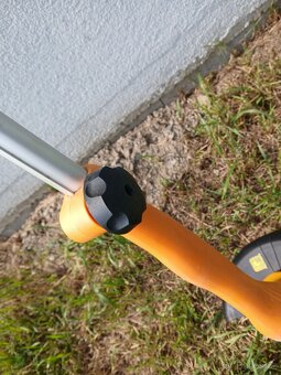 strunova sekacka sharks 300w - 3