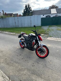 UM Xtreet 125, A1 - 3