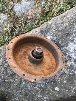 Střed kola manet 90 - 3