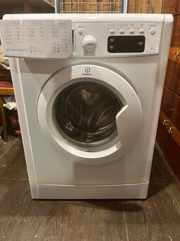 Pračka INDESIT IWSE 61251 - 3