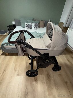 Kočárek roan bass next - 3