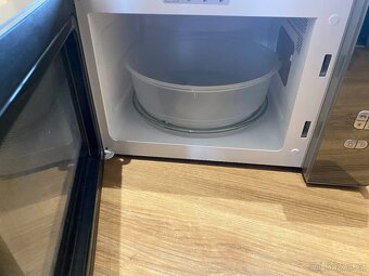 Mikrovlnná trouba Whirpool MWD244/MIR - 3