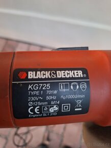 Úhlová bruska Black and Decker - 3
