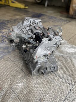 Převodovka 1.9 tdi - 6Q - 74 / 77kw - JYK Touran - 3