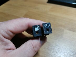 C65 Kontrolky palubního štítu Škoda 105 110 120 - 3