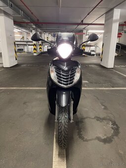 Prodám skútr Malaguti Centro 160 i – 10 kW - 3