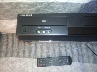 DVD / VHS COMBO značky SAMSUNG + origo dálka - 3