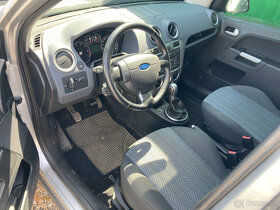 Ford Fusion na náhradní díly - 3