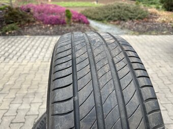 Michelin 235/55 R18 - 3