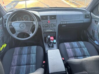 Mercedes Benz C200 - 3