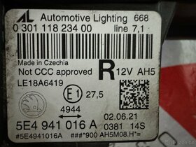 Pravé LED světlo škoda Octavia 4- 5E4941016A - 3