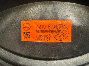 Mercedes-Benz W211/W219 E-class Subwoofer - 3