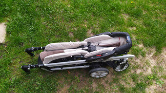 Prodám golfový kočárek Chicco s vajíčkem dvojkombinace - 3