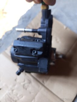 Čerpadlo commonrail citroën C5III x7 2.0hdi - 3