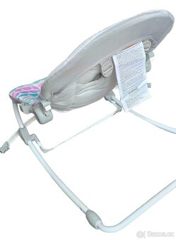 Bright Starts houpadlo vibrující Rosy Rainbow™ 0m+ do 18 kg - 3