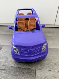 BARBIE auto - 3