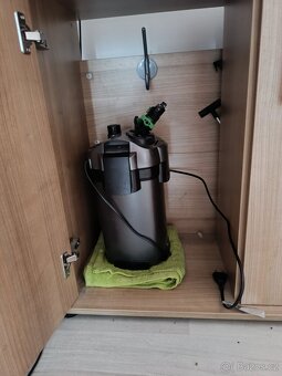 Akvárium se skříňkou 160l - 3