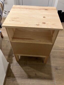 Noční stolek - 3