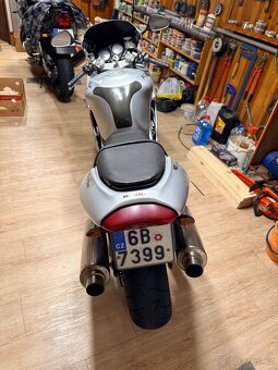 Honda VTR 1000 firestorm - 3