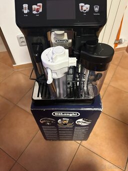 Kávovar De’Longhi Perfetta Explore – jako nový, v záruce - 3