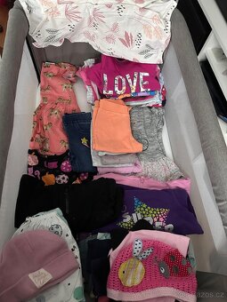 Mix oblečení pro holčičku - 3