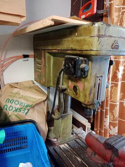 Stolní vrtačka TOS - 3