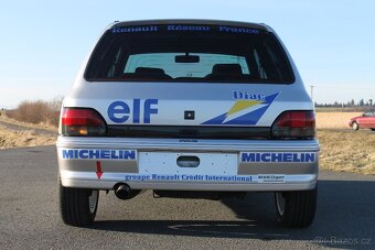 Renault Clio 1.8i 16v - 3
