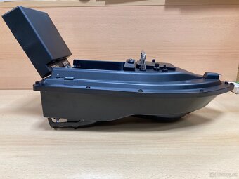 NOVÁ Zavážecí lodička na ryby s GPS + ZDARMA OBAL - 3