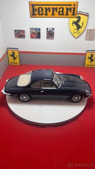 Ferrari 400 Superamerica 1:18 KK Scale - 3