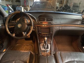 Mercedes Benz E-500, W211 4Matic - 3