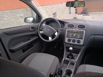 Ford focus 1.6 16v,mod.r.2007,alu,po stk b ČR,Topp - 3
