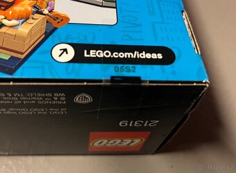 Lego Ideas 21319 - Přátelé FRIENDS - 3