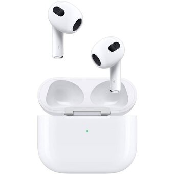 Apple AirPods 3 s nabíjecím pouzdrem MagSafe. - 3