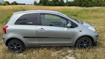 Toyota Yaris - 3