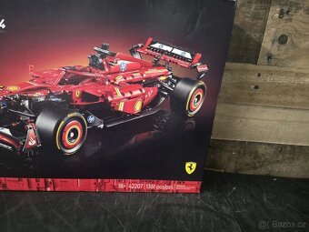 LEGO Technic 42207 - 3